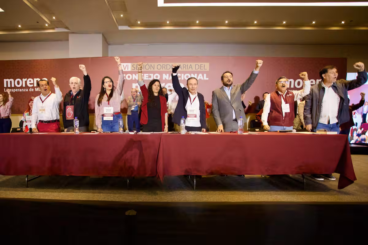 MORENA establece lineamientos para aspirantes a gubernaturas en 2027