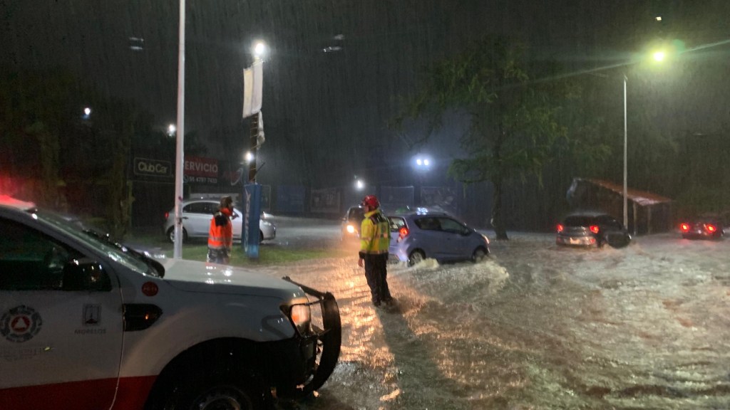 CEPCM brida apoyo y atención tras intensas lluvias en Jiutepec y Emiliano&nbsp;Zapata