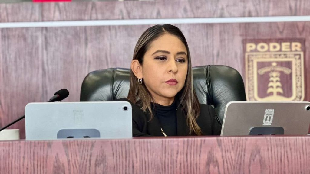 ALTARES SIN FRONTERAS: LA NOSTALGIA MIGRANTE EN EL DÍA DE&nbsp;MUERTOS