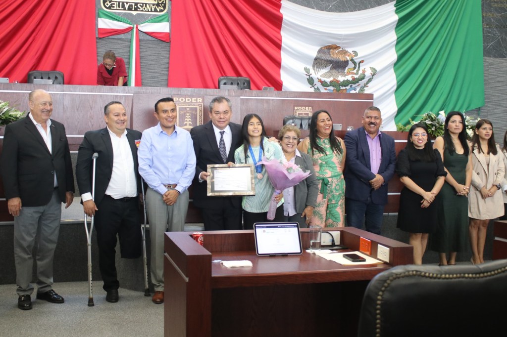 DIPUTADO RAFAEL REYES RECONOCE TRAYECTORIA DE XIMENA MONROY, TERCER LUGAR EN LA COPA MUNDIAL FEMENINA SUB-17 MARRUECOS&nbsp;2025